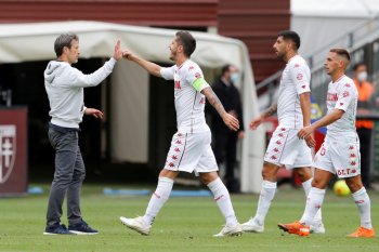 Monaco menang tipis di kandang Metz