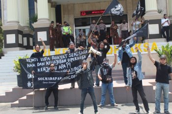 Solmadapar desak Kejati Kalbar usut transparasi penggunaan dana COVID-19