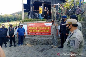 Pemkab Kulon Progo mengintensifkan sosialisasi penggunaan masker di pasar