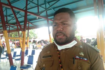 Distrik Abepura sosialisasikan bahaya COVID-19 ke warga