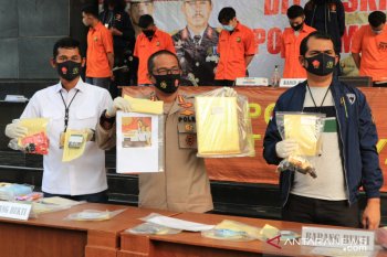 Polisi tetapkan sembilan tersangka kasus pesta homo di Jaksel