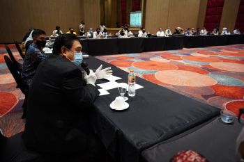 Pemprov Sulsel maksimalkan regulasi sistem resi gudang perkuat petani
