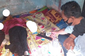 Pusing pikirkan suaminya di Malaysia, wanita di Lotim ini potong urat nadi dengan pisau perajang tembakau