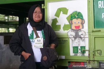 FKH dan Greeneration Foundation akan bagikan APD dan sembako untuk pemulung
