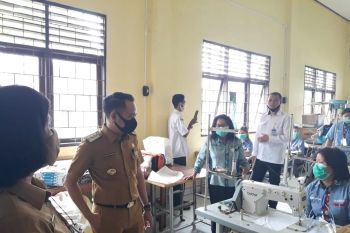 Melalui pelatihan kerja, Palangka Raya pulihkan ekonomi warga terdampak COVID-19