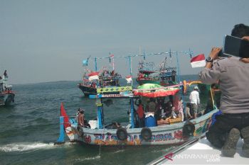 Sedekah laut di Batang digelar sederhana sesuai protokol kesehatan