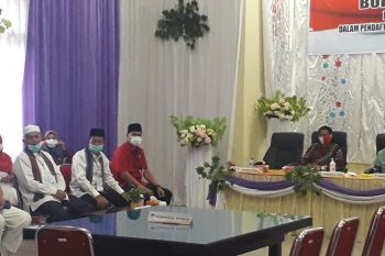 Usai mendaftar di KPU, Hamsuardi-Risnawanto optimis menangkan Pilkada Pasaman Barat