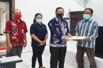 Pemkab Barito Utara  berikan bantuan korban kebakaran