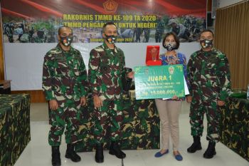Kasdam XVII/Cenderawasih apresiasi prestasi wartawan Papua juara LKJ TMMD