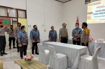 Kapolda Sulut kunjungi KPU Manado periksa kesiapan pendaftaran bakal calon