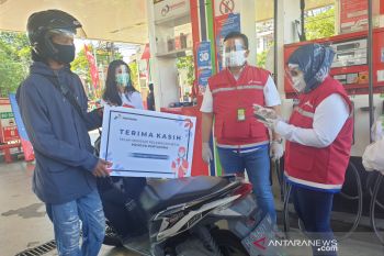 Pertamina berikan edukasi safety awareness dan protokol COVID-19 di SPBU