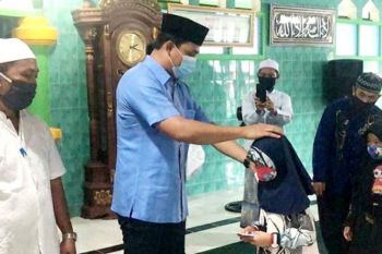 Pentingnya saling berbagi di tengah pandemi, kata Bupati Lamandau
