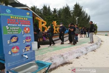 Pulau Bokori ramai dikunjungi warga di akhir pekan saat kebiasaan baru