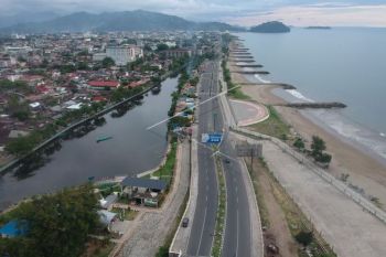 Mahyeldi Sosok Pemimpin Bertangan Dingin