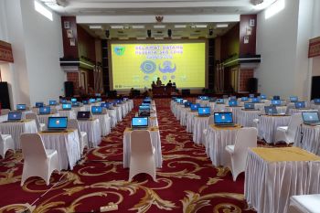 Bupati Pessel pastikan seleksi CPNS terbebas dari calo