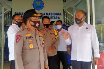 Kapolda Sulut silaturahim ke sejumlah tokoh agama dan pejabat