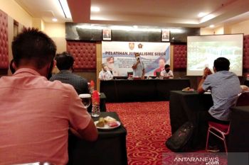 PWI ingatkan wartawan proporsional sampaikan informasi Pilkada