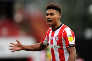 Aston Villa memecahkan rekor transfer klub untuk datangkan Ollie Watkins
