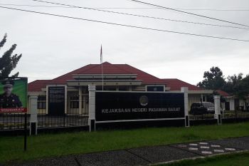 Seorang pegawai positif COVID-19, Kejaksaan Negeri Pasaman Barat tetap buka dan perketat protokol kesehatan