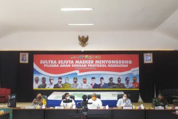 Cegah penularan COVID-19, Forkopimda Sultra salurkan satu juta masker gratis