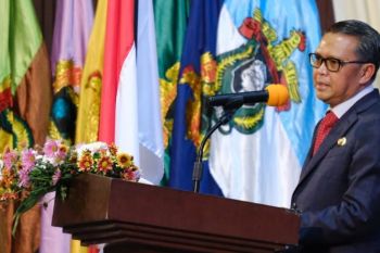 Gubernur Sulsel ajak Unhas kembalikan kejayaan Udang Sitto