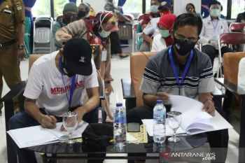 Semua Bapaslon Wali Kota dan Wakil Wali Kota Palu  jalani tes kesehatan