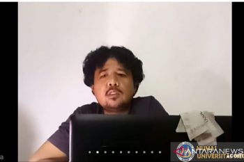 Pewarta foto garda terdepan bersama dengan kameramen