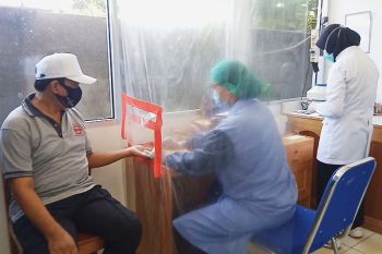 Suami pegawainya positif COVID-19, Disdik Kapuas lakukan tes cepat