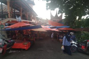 Kabid Pasar: Petugas kebersihan Pasar Ibuh yang positif COVID-19 telah lama isolasi mandiri