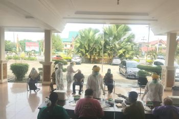 68 pegawai PUPR Bengkalis jalani tes usap