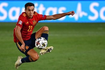 MU gencarkan upaya rekrut Reguilon dari Madrid