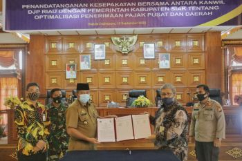 Tingkatkan pendapatan, Pemkab Siak MoU dengan Kanwil DJP Riau