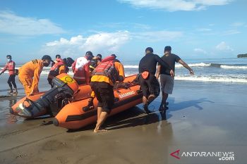 Tim gabungan lanjutkan pencarian nelayan hilang di dekat Pulau Tangah Pariaman