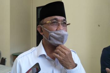Operasional DLH Mataram tetap berjalan meski kadis positif COVID-19