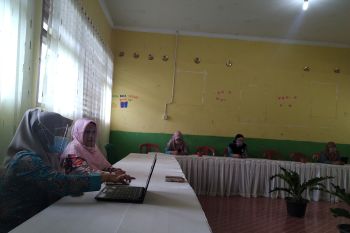 Sekolah di Payakumbuh masih input data siswa dan guru penerima kuota gratis