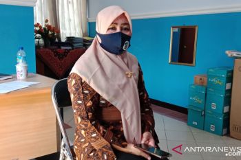 2.560 warga lansia di NTB peroleh bansos COVID-19
