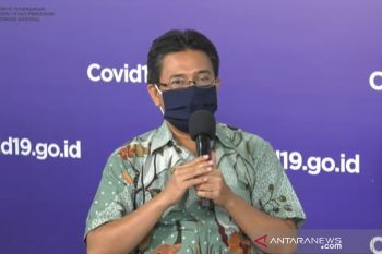 Dokter paru mengimbau warga beraktivitas di rumah saat kasus COVID-19 naik