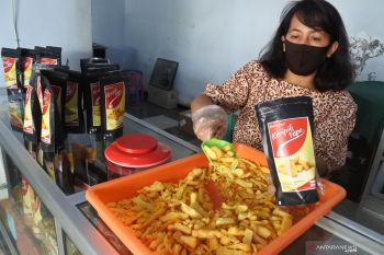 Produksi Keripik Tape