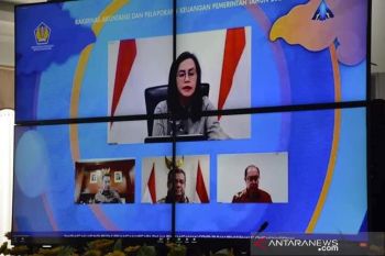 Raih opini WTP lima tahun terakhir Padang terima penghargaan  BPK