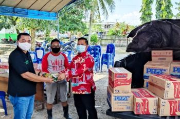 Fraksi PDIP DPRD Kapuas bantu korban kebakaran Pujon