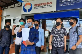 Aliansi Mahasiswa Ogan Ilir pertanyakan upaya Ombudsman terkait kasus pemberhentian 109 tenaga kesehatan