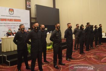 Kapolres Palu serahkan Walpri untuk Paslon peserta Pilkada