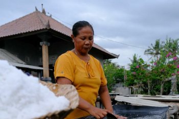 Pertamina jadikan garam tradisional Kusamba sebagai wisata