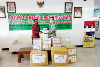 IPOJK dan IIPOJK berikan bantuan ke RSUD Doris Sylvanus dan pesantren