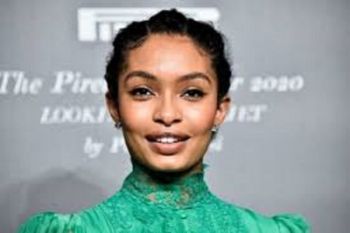 Yara Shahidi akan perankan Tinker Bell dalam film "Peter Pan"