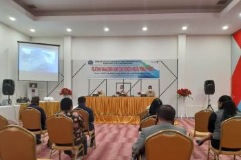 Pemkab Jayawijaya ajak pelaku usaha lawan COVID-19