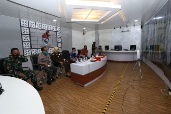 Pjs Bupati Gowa rakor pelaksanaan pilkada bersama Menkopolhukam