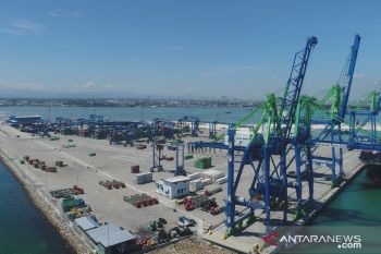 Makassar New Port kembangkan jalan tol yang terakses dengan kereta api