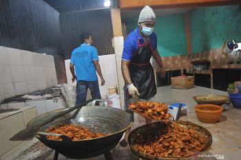 Keringanan Bagi IKM Saat Pandemi, Rendang Erika Terus Berproduksi