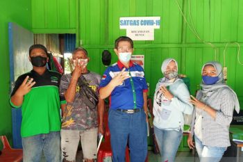 Yansen menemui warga di Pulau Bunyu sambil bernostalgia
